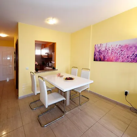 Cosy Modern At South Tenerife Lägenhet *
